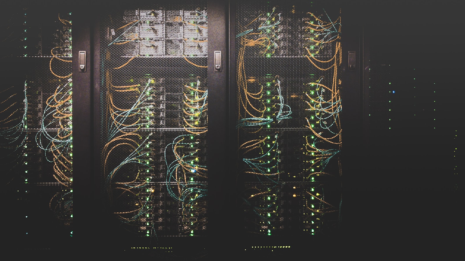 Racks de servidores de un centro de datos